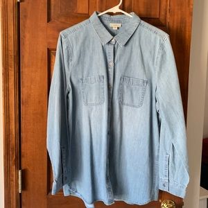 JJILL NWT chambray shirt. Size Large